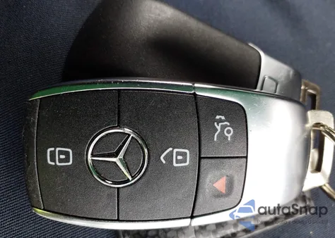 2023 Mercedes-Benz Gla 250 4Matic z USA, uszkodzony, nr VIN W1N4N4HB5PJ506307